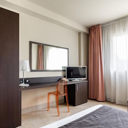 Anusca Palace Hotel Castel San Pietro Terme Eksteriør bilde