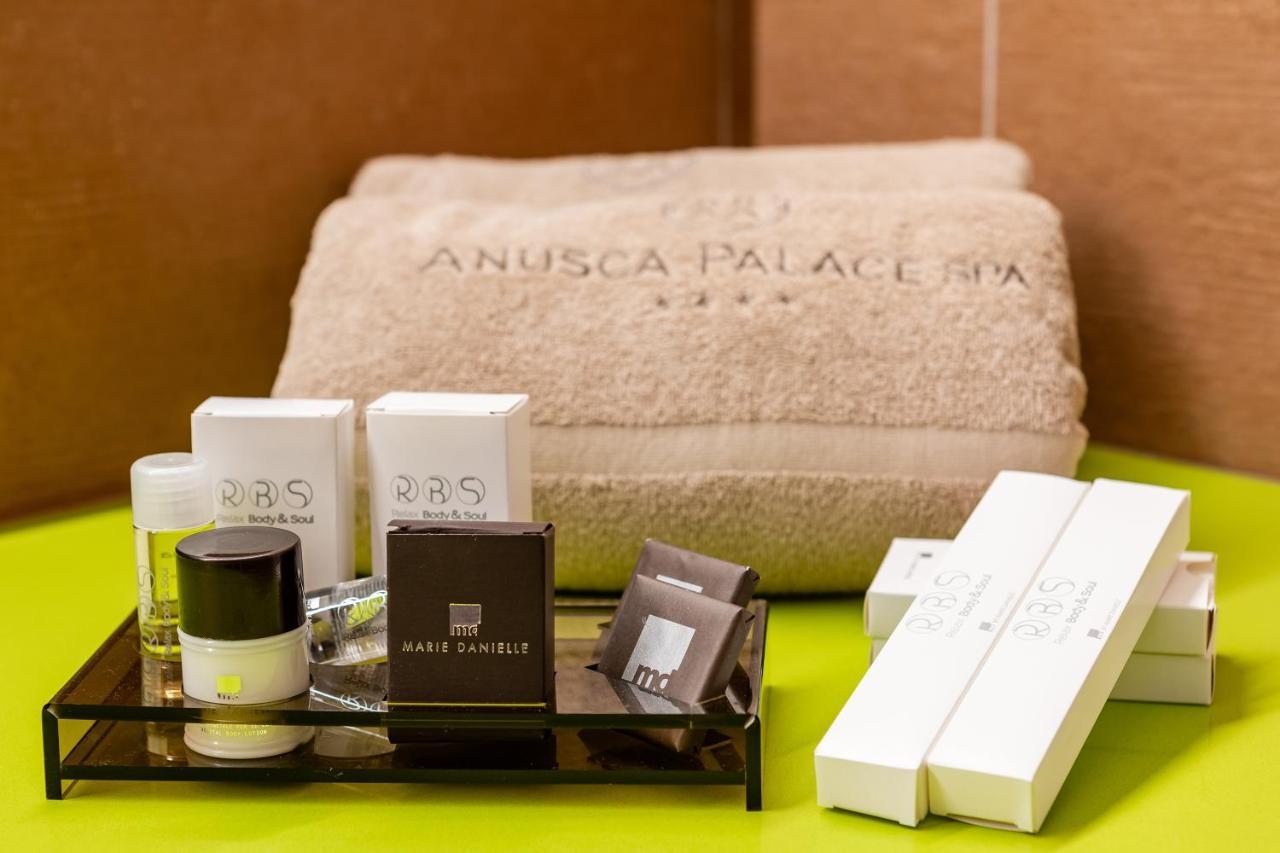 Anusca Palace Hotel Castel San Pietro Terme Eksteriør bilde