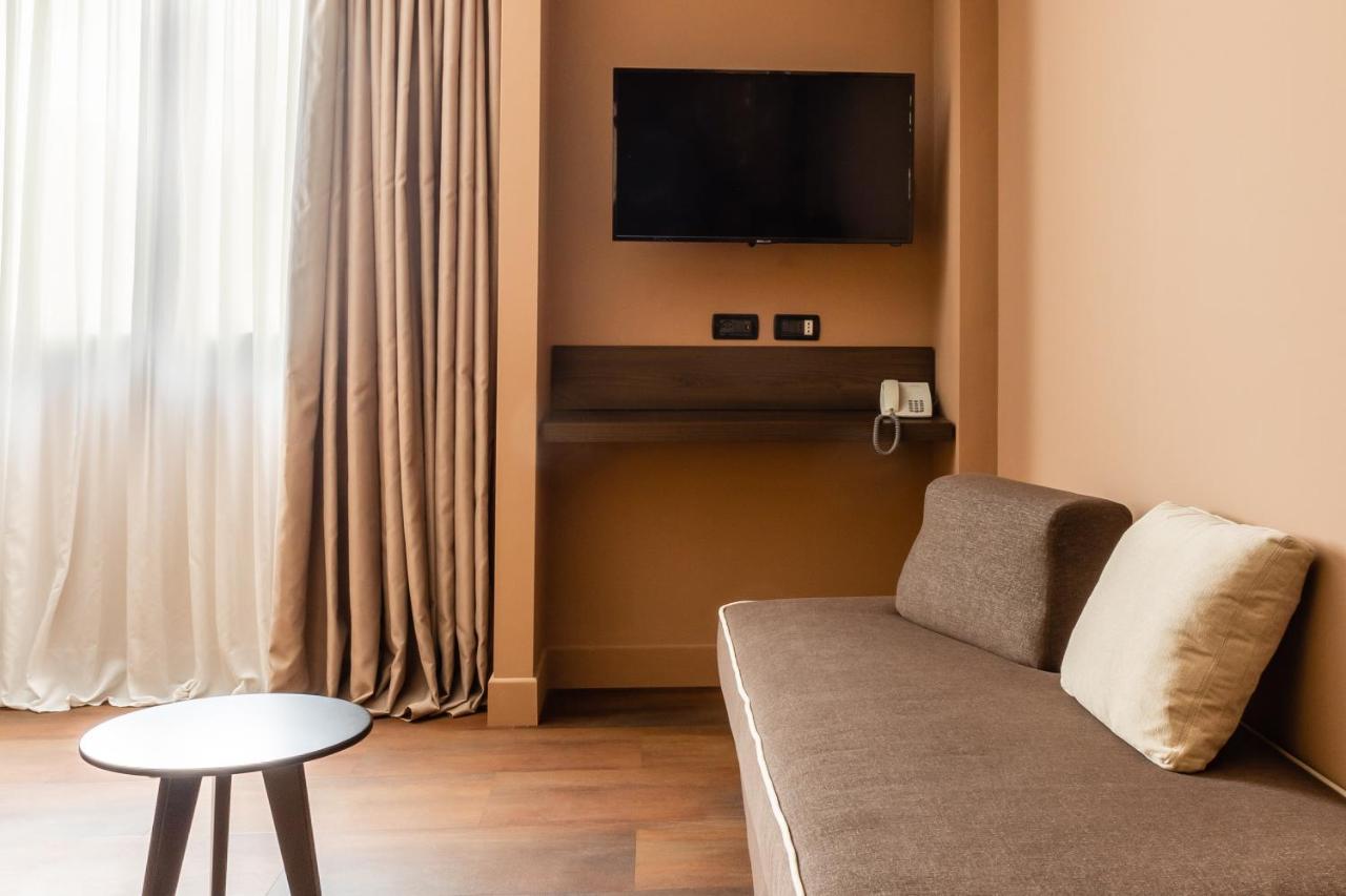 Anusca Palace Hotel Castel San Pietro Terme Eksteriør bilde